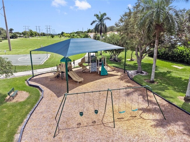 Building Photo - 2588 Garden Ct