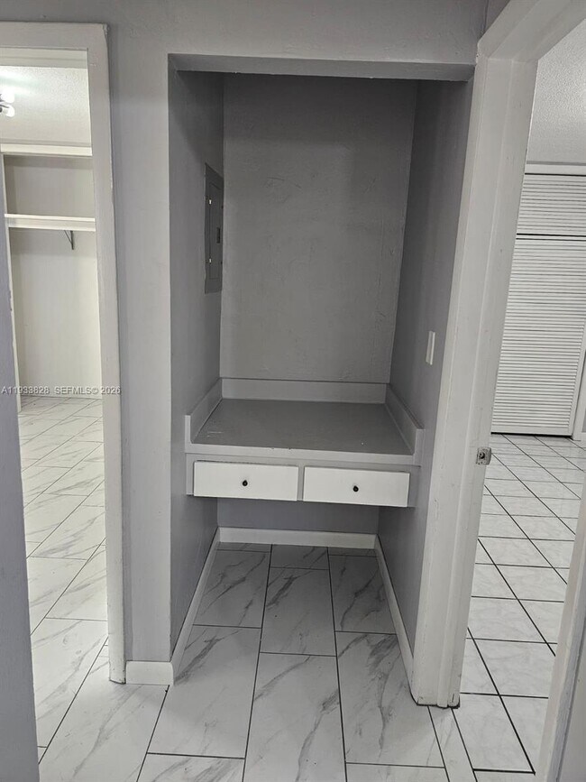 Building Photo - 9360 SW 168th St