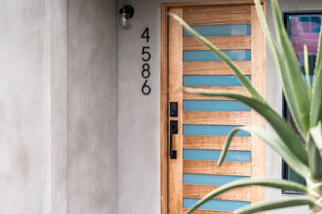 Building Photo - Hamilton