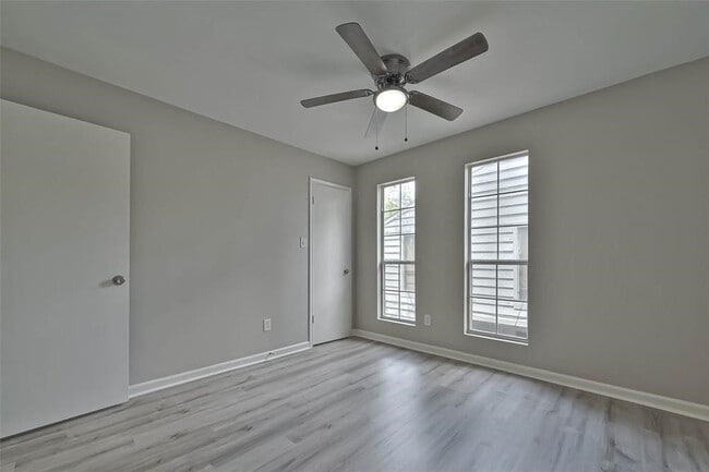 Building Photo - 17805 Villa Way Dr