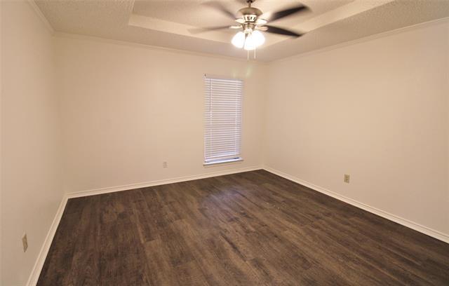 Building Photo - 1234 Mockingbird Ln