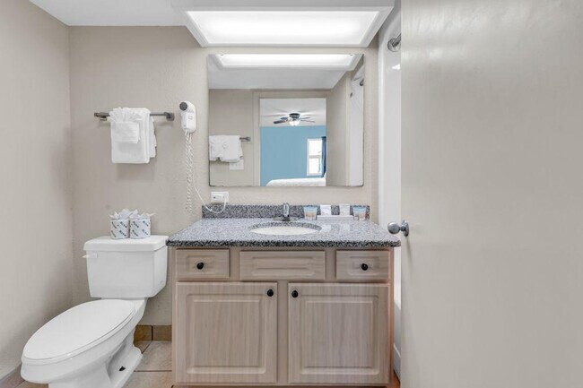 Building Photo - 1700 N Ocean Blvd