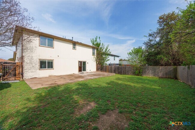 Building Photo - 230 San Felipe Dr