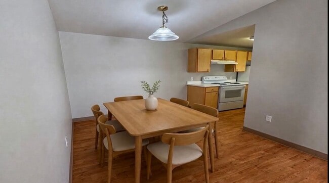 Building Photo - Apply by August 7th to receive FREE rent for the rest of August!