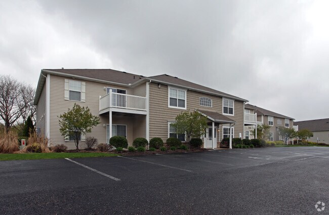 Building Photo - Amherst Ridge