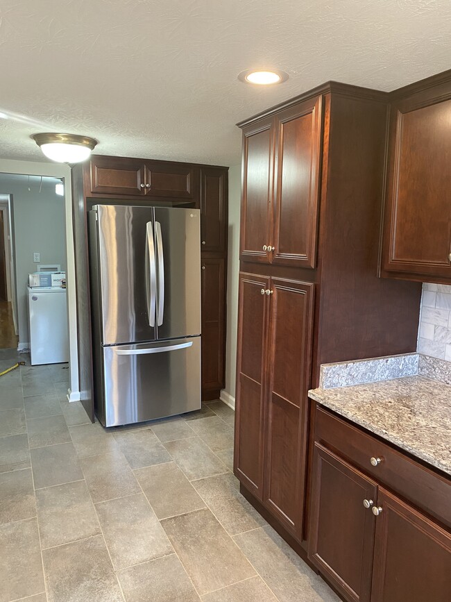 Large fridge and pantry - 415 Wayne Duke Rd