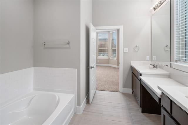 Building Photo - 1204 Yellowthroat Dr