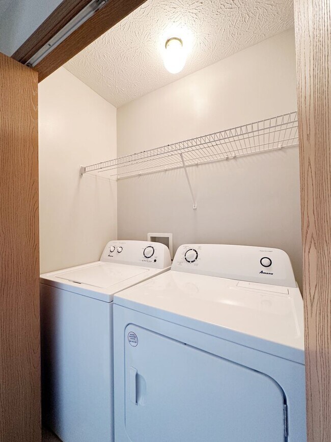 Building Photo - Spacious 2-Bed, 2-Bath Duplex with Attache...