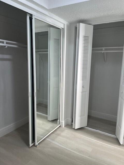 Building Photo - 5100 SW 90th Ave