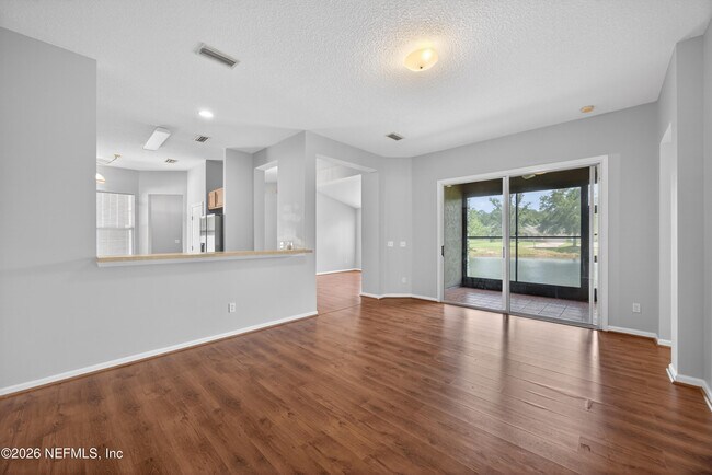Building Photo - 6377 Island Forest Dr