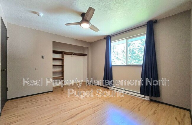 Building Photo - 14905 212th Dr SE