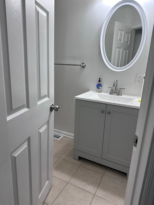 Building Photo - 712 Glen Rd