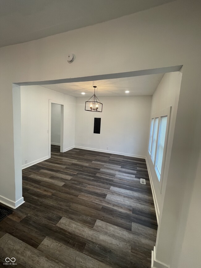 Building Photo - 248 N Walcott St