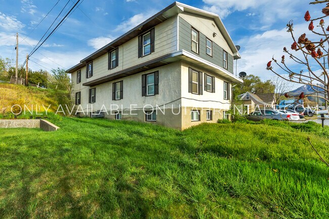 Building Photo - 159 S 500 E