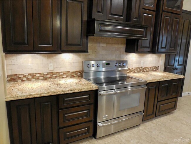 Building Photo - 35 N 23rd St