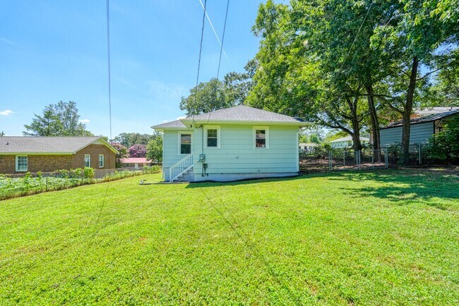 Building Photo - 105 State Rd S-42-9793