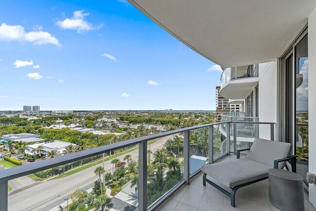 Building Photo - 3100 N Ocean Dr