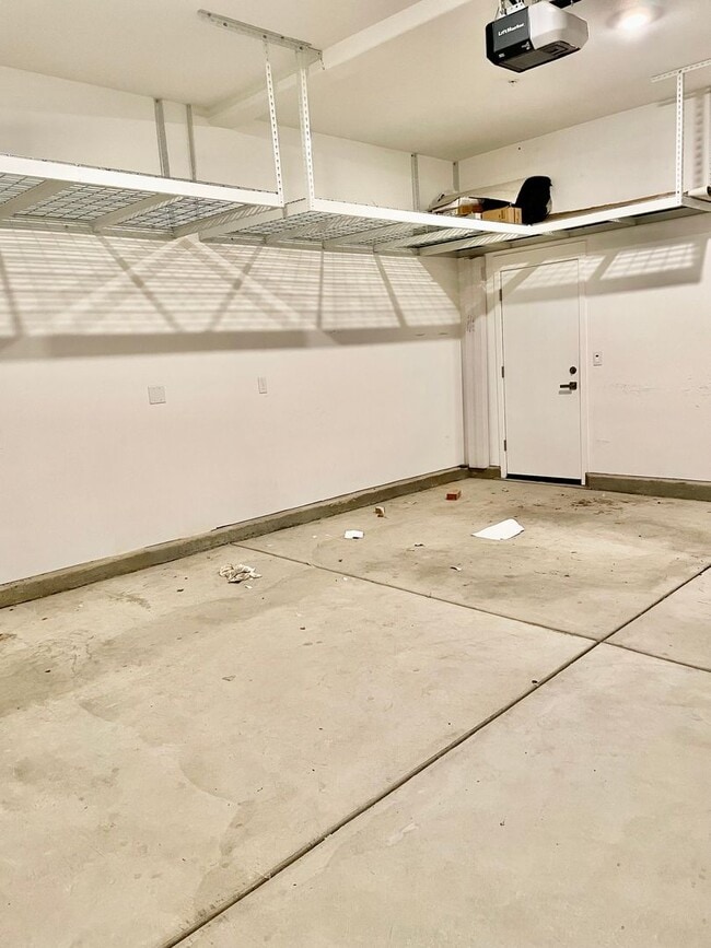 Building Photo - Wow! Custom Built Smart Home in Sutter Par...