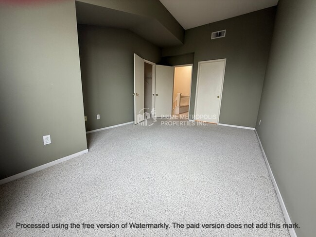 Building Photo - 643 Atherton Pl