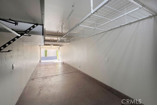 Building Photo - 84 Meridian Dr