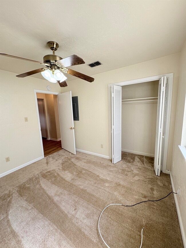 Building Photo - 3687 Donovan Dr