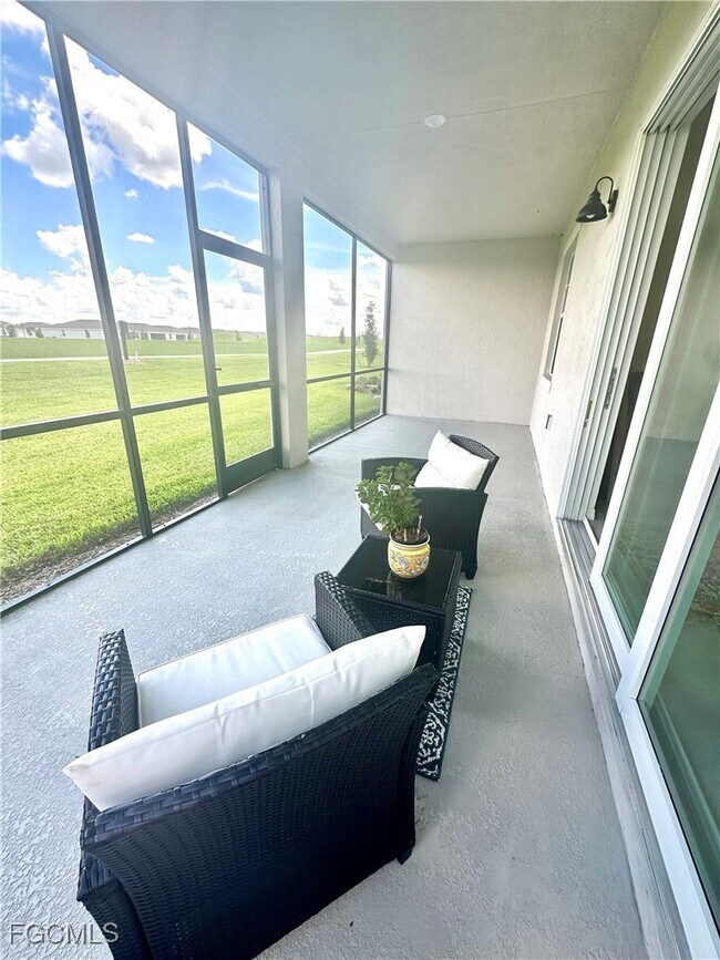 Building Photo - 20610 Hazelnut Ct