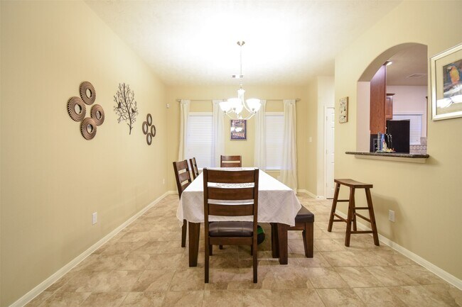 Building Photo - 14410 Heath Falls Ln