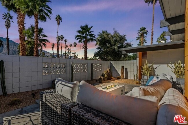 Building Photo - 610 S Compdre Rd