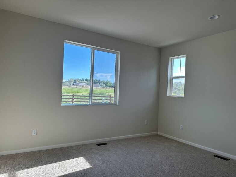 Building Photo - 274 Marlowe Dr