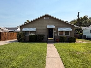 Building Photo - 1210 Potter Ave
