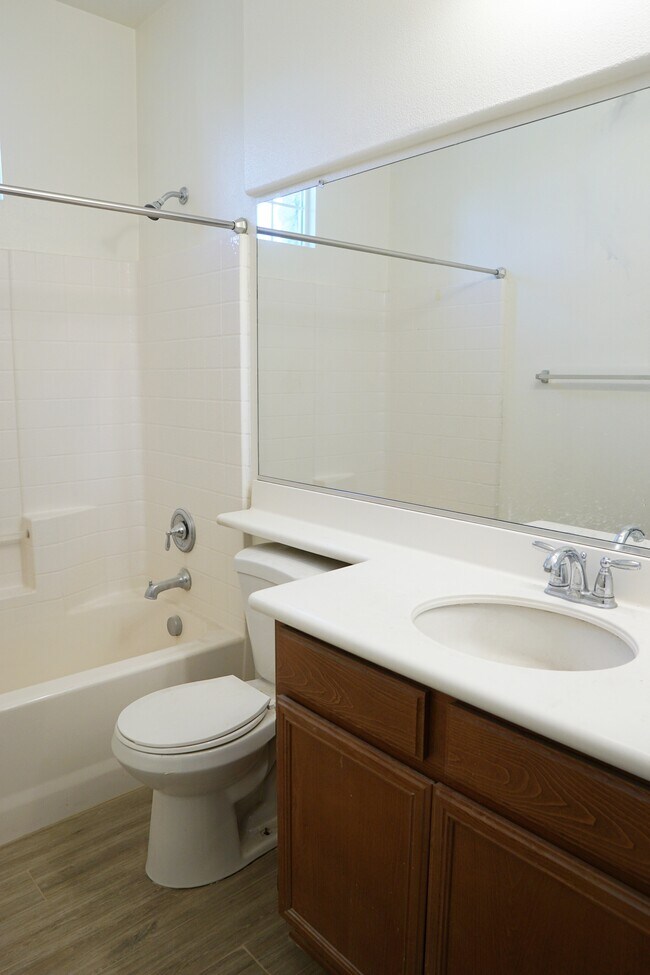 Building Photo - 84030 Colibri Ct