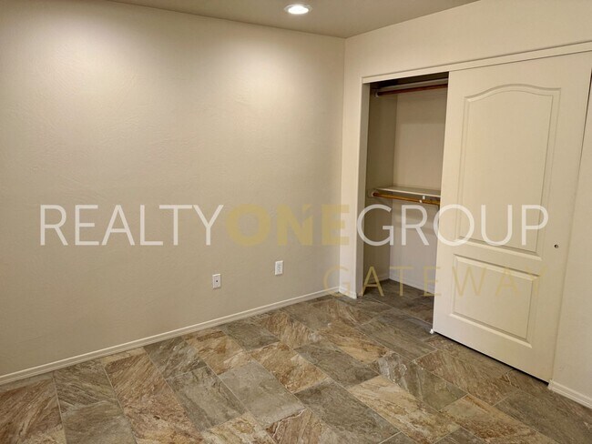 Building Photo - Barkley Ranch Corner Lot Home with 3 Car G...