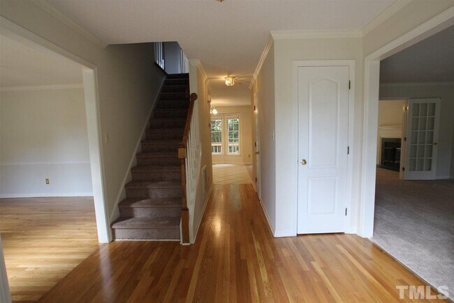 Building Photo - 109 Youngsford Ct