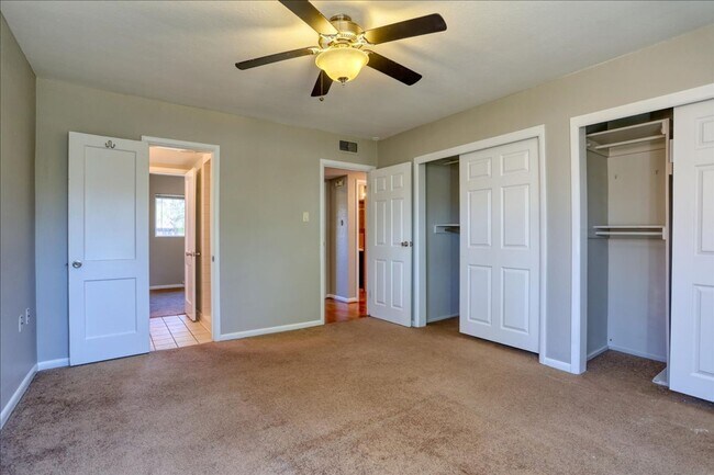 Building Photo - Ranch, no stairs, 1-car garage, fenced yar...