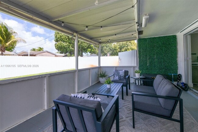 Building Photo - 8461 NW 16th St