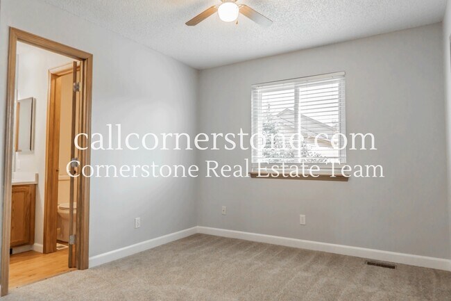 Building Photo - 6280 Dazzling Ct