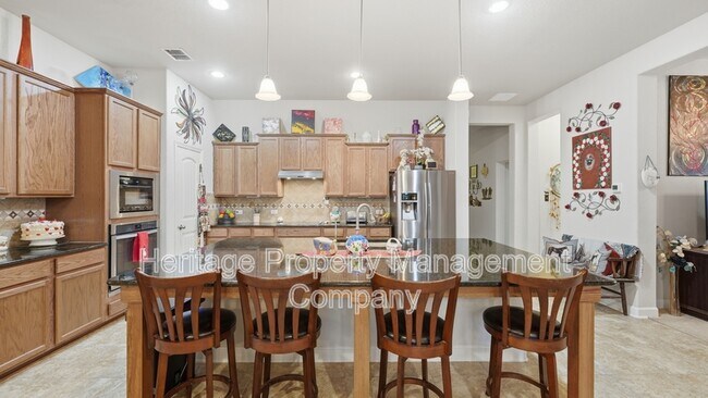 Building Photo - 2084 Tejas Pecan