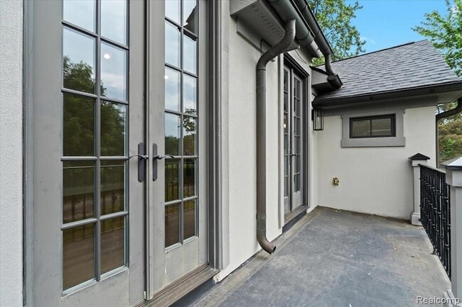 Building Photo - 1897 Norfolk St