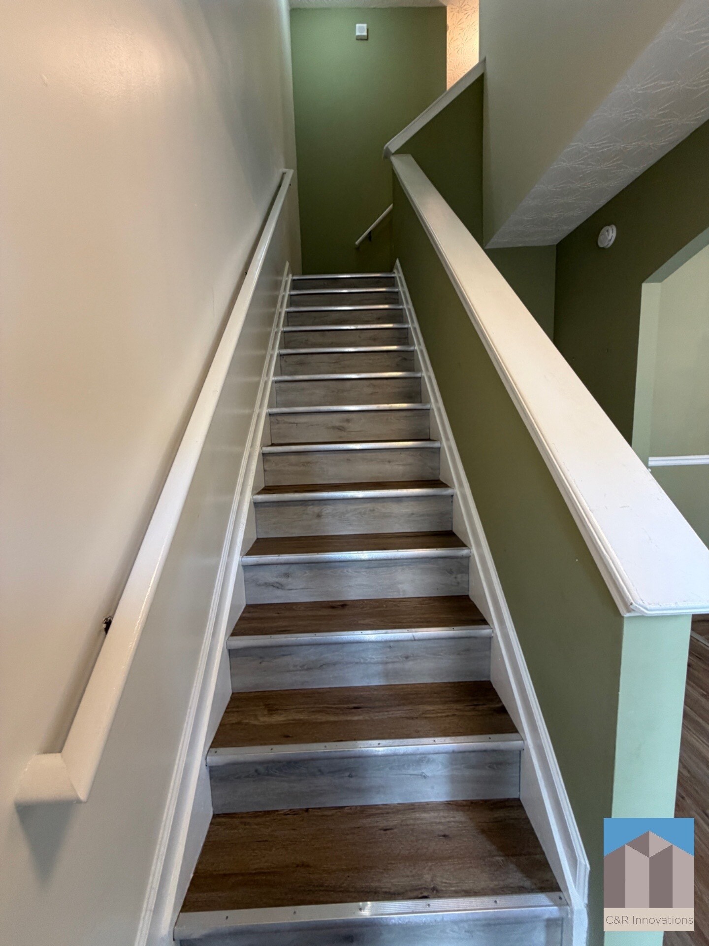 Building Photo - 644 Kenridge Dr
