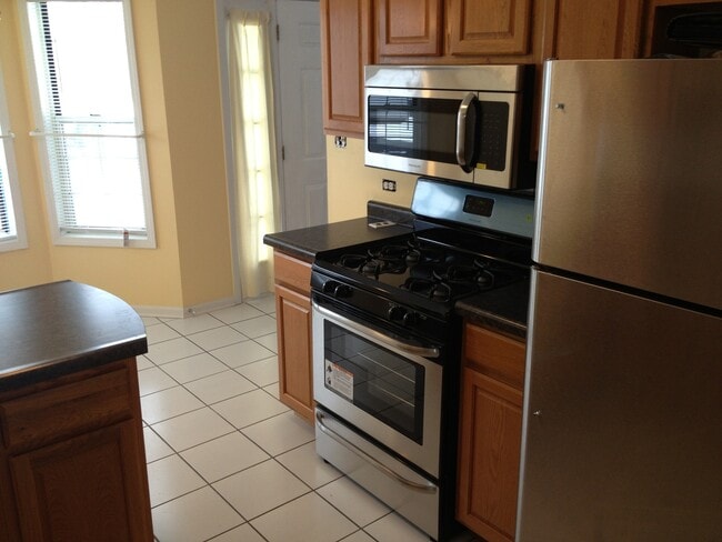 Building Photo - 3527 Frontenac Ct
