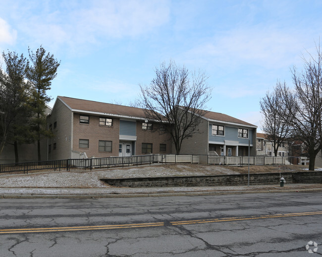 Building Photo - Ida Yarbrough Homes