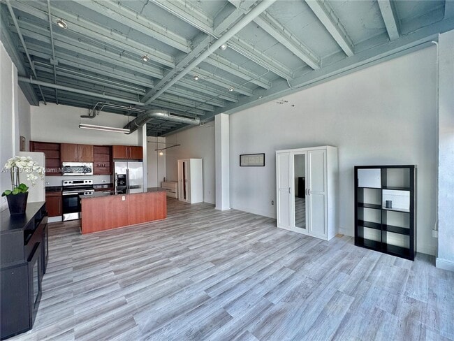 Building Photo - 8101 Biscayne Blvd