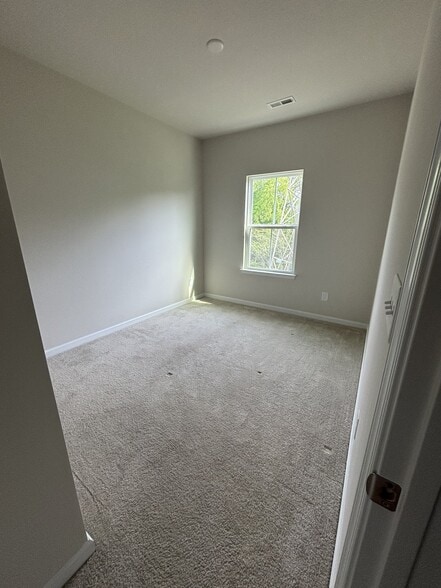 Building Photo - 3310 Beeler Ln