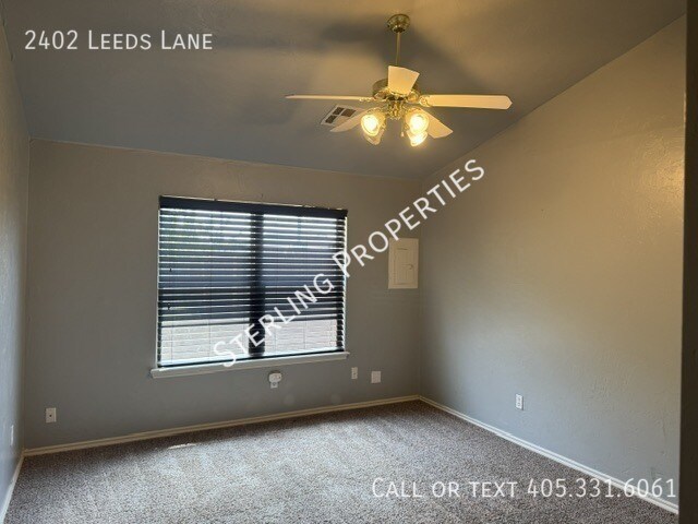 Building Photo - 2402 Leeds Ln