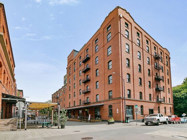 Building Photo - Historic Chown Pella Building - east facing Pearl District loft w/parking & storage