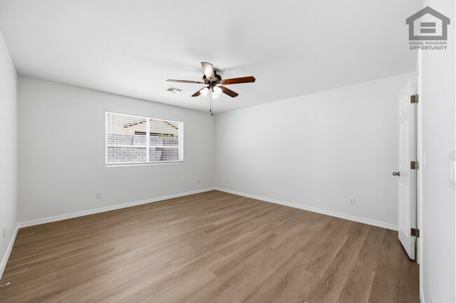 Building Photo - 4Bed/2Bath House at 59th Ave/Cactus Rd! Ready for Immediate Move-In! – NO HOA!