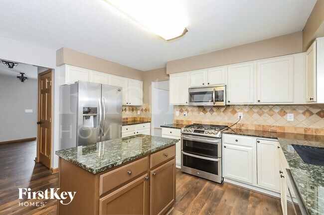 Building Photo - 969 Gray Dr