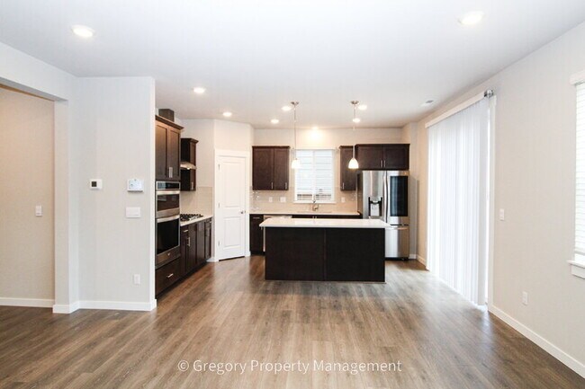 Building Photo - 21 181st St SE