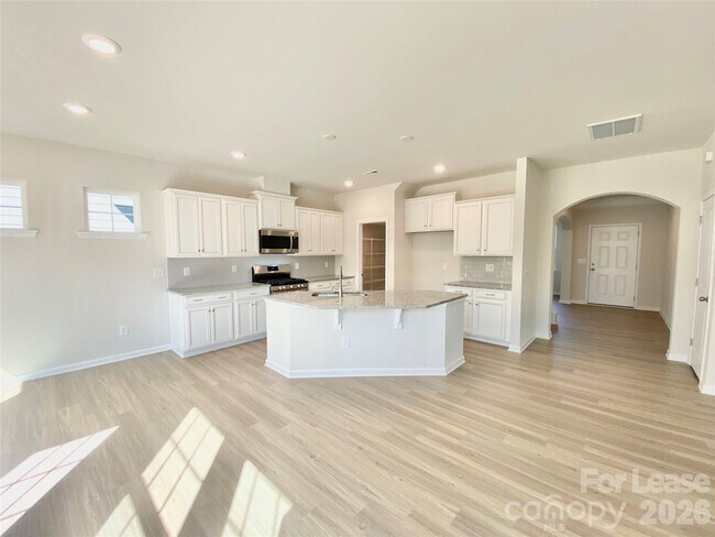 Building Photo - 1016 Whipcord Dr