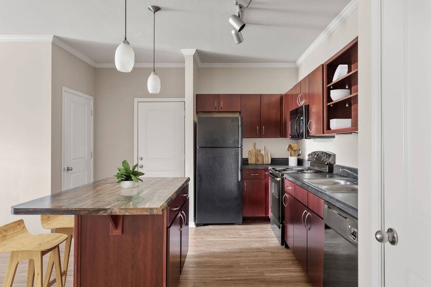 Building Photo - The Mills